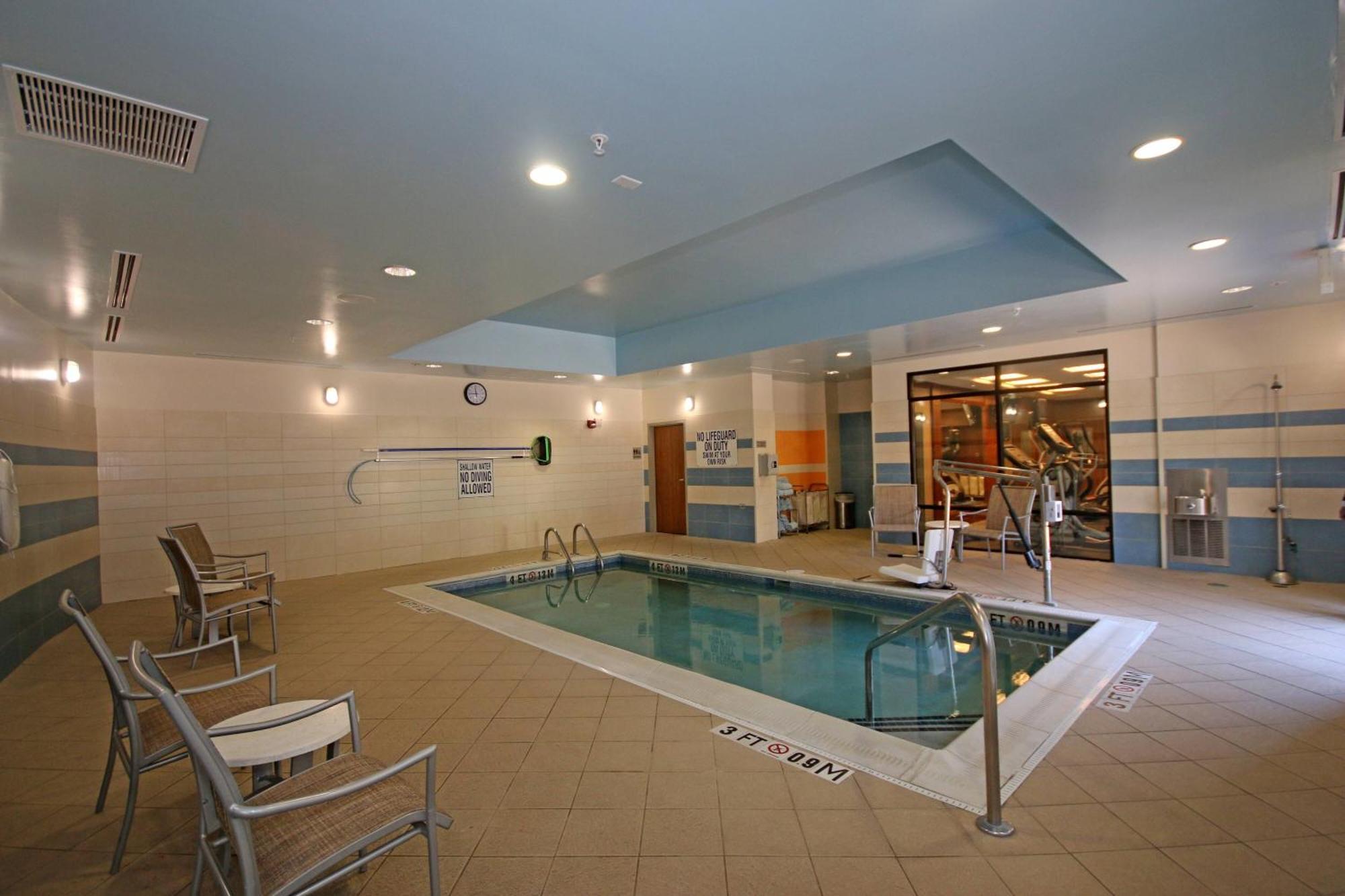 נורת' צ'רלסטון Springhill Suites By Marriott Charleston North מראה חיצוני תמונה